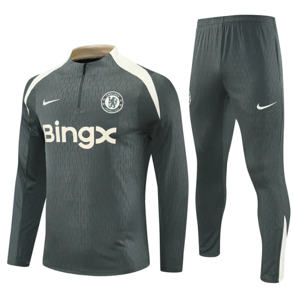 Chelsea FC Tréninkové Teplákové Soupravy 2025-26 Šedá Chelsea FC Tréninkové Teplákové Soupravy 2025-26 Šedá