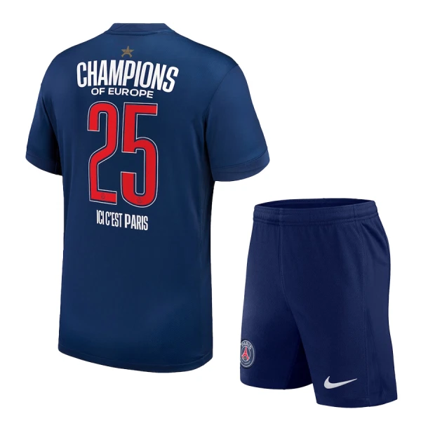 Fotbalové Dresy Paris Saint-Germain 1 Star Champions of Europe Dětské Domácí 2024-25 Fotbalové Dresy Paris Saint-Germain 1 Star Champions of Europe Dětské Domácí 2024-25
