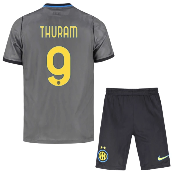Fotbalové Dresy Inter Milán Thuram 9 Dětské Alternativní 2026-27 Fotbalové Dresy Inter Milán Thuram 9 Dětské Alternativní 2026-27