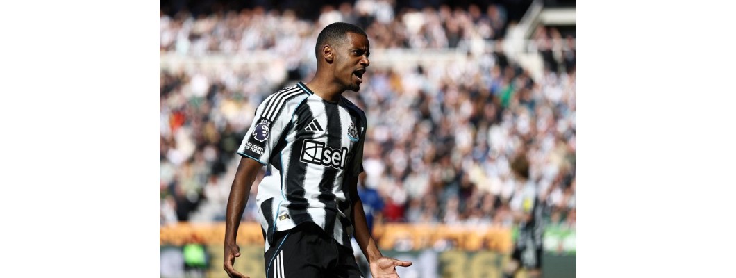 Alexander Isak si konečně splnil své přání a připojil se k Liverpoolu Alexander Isak si konečně splnil své přání a připojil se k Liverpoolu