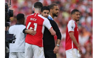 Arsenal dosáhl vynikajících výsledků, ale nepodařilo se mu vyhrát šampionát Arsenal dosáhl vynikajících výsledků, ale nepodařilo se mu vyhrát šampionát