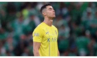 CRISTIANO RONALDO se po porážce soupeře poprvé rozplakal CRISTIANO RONALDO se po porážce soupeře poprvé rozplakal