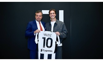 Další nástupce dresu Juventusu s číslem 10 Další nástupce dresu Juventusu s číslem 10