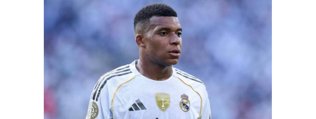 FC Barcelona i Real Madrid změnily dres s číslem 10 FC Barcelona i Real Madrid změnily dres s číslem 10