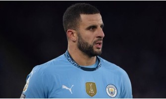Kapitán Manchesteru City Kyle Walker převzal iniciativu a požádal o odchod z týmu