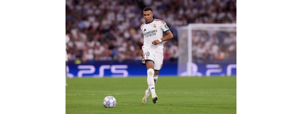 Kylian Mbappé stanovil nový rekord: stal se nejmladším hráčem, který dosáhl 100 startů v Lize mistrů Kylian Mbappé stanovil nový rekord: stal se nejmladším hráčem, který dosáhl 100 startů v Lize mistrů