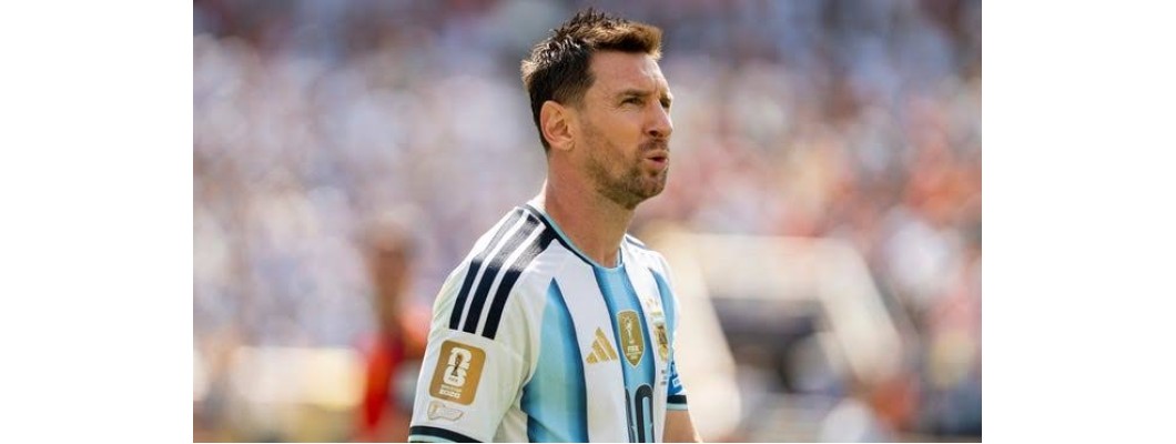Lionel Messi disponuje ve fotbale skutečnou silou, kterou ostatní nechápou Lionel Messi disponuje ve fotbale skutečnou silou, kterou ostatní nechápou