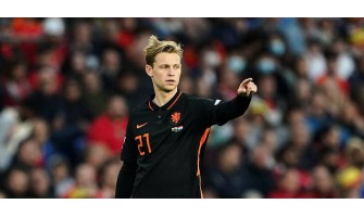 Lionel Messi je věčný silný muž v mysli Frenkieho de Jonga