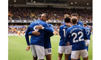 Mladí hráči se nechtějí vzdát honby za penězi a statusem Mladí hráči se nechtějí vzdát honby za penězi a statusem