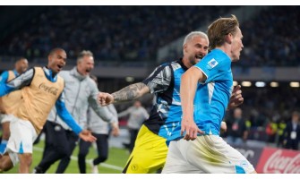 Neapol vyhrává titul Serie A s jednobodovým náskokem