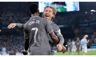 Nezištná obětavost Luky Modriće pro pozici ve středu zálohy a dobrá mentalita Nezištná obětavost Luky Modriće pro pozici ve středu zálohy a dobrá mentalita