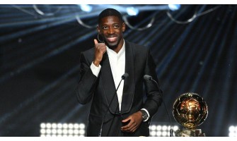 Ousmane Dembélé vyhrává Zlatý míč a dostává požehnání všech Ousmane Dembélé vyhrává Zlatý míč a dostává požehnání všech