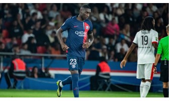 Paris Saint-Germain si ponechává dres číslo 7 Kyliana Mbappého Paris Saint-Germain si ponechává dres číslo 7 Kyliana Mbappého