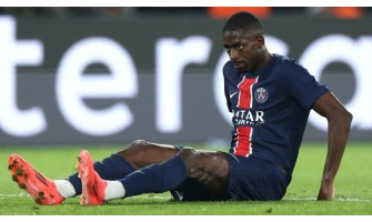 Paris Saint-Germain vybojoval své první vítězství v Lize mistrů vlastním gólem Paris Saint-Germain vybojoval své první vítězství v Lize mistrů vlastním gólem