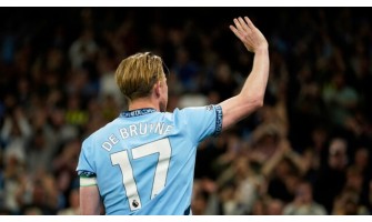 Pep Guardiola se se svým milovaným hráčem loučil se slzami v očích