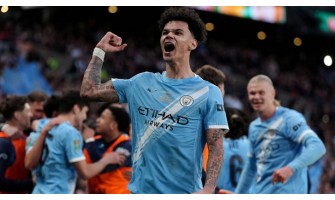 Podobnosti mezi mladým hráčem Manchesteru City Nicem O'Reillym a Leroyem Saném