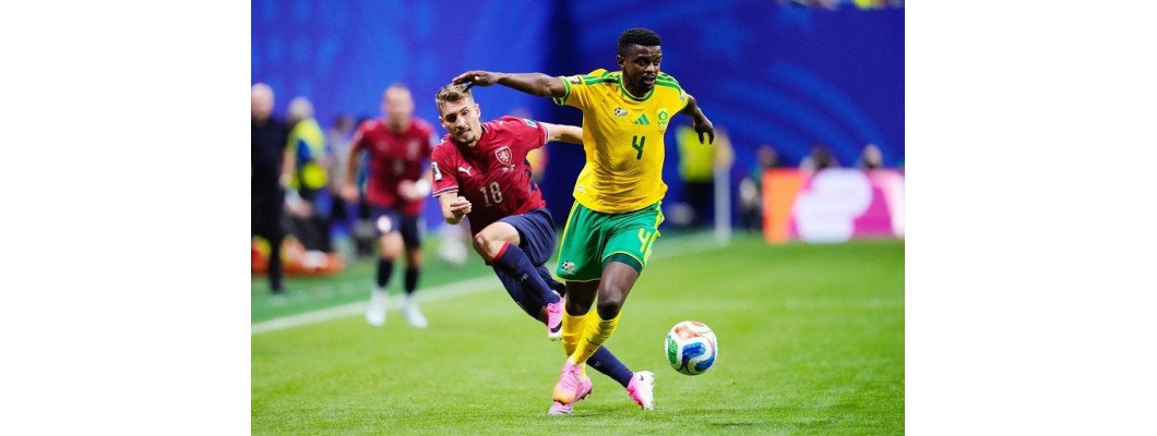 Pro mnoho profesionálních fotbalistů je 40 let koncem kariéry Pro mnoho profesionálních fotbalistů je 40 let koncem kariéry
