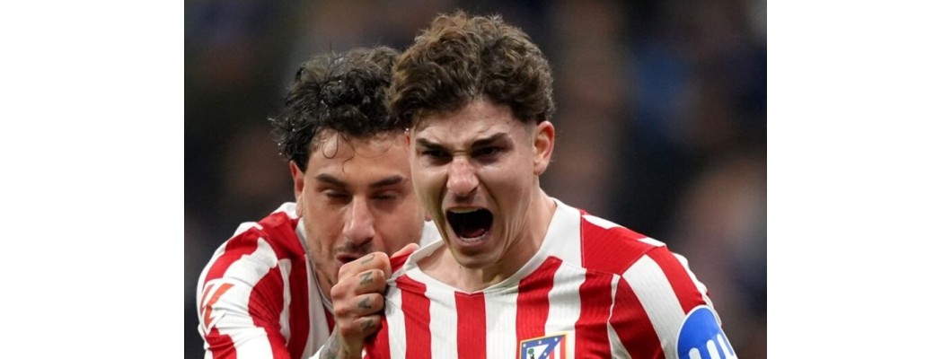 Různá média se žertem zmiňovala o Juliánově Álvarezově postavě šampiona