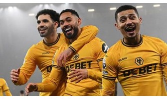 Wolverhampton Wanderers vyhrává po sobě jdoucí zápasy, aby unikli z pásma sestupu